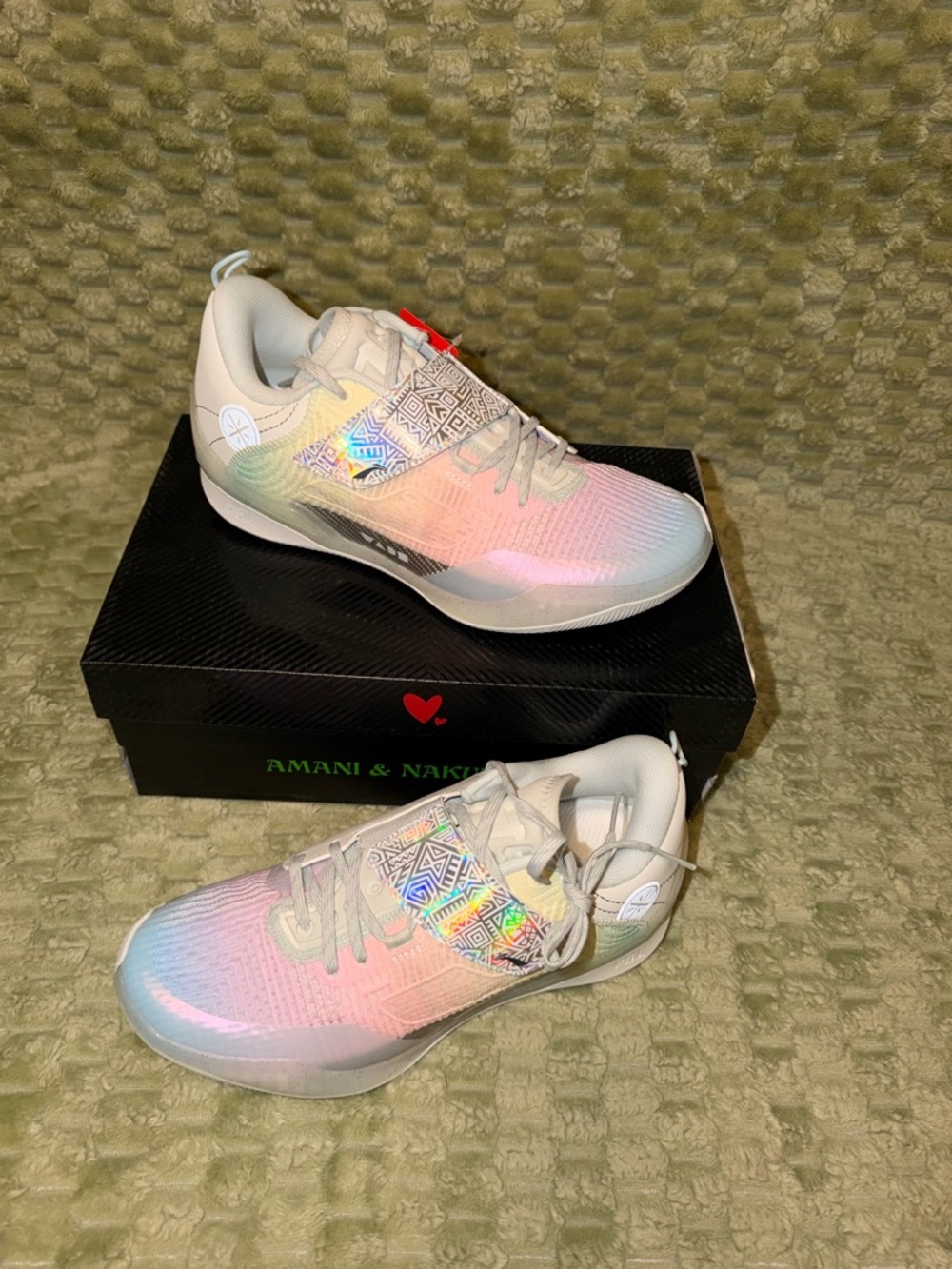 Way of Wade 808 4 Ultra "Shining" 8.5US men’s - Picture 3 of 15